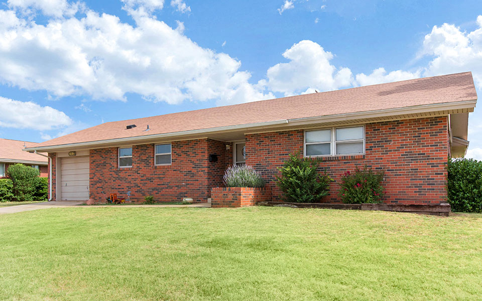 altus air force base housing